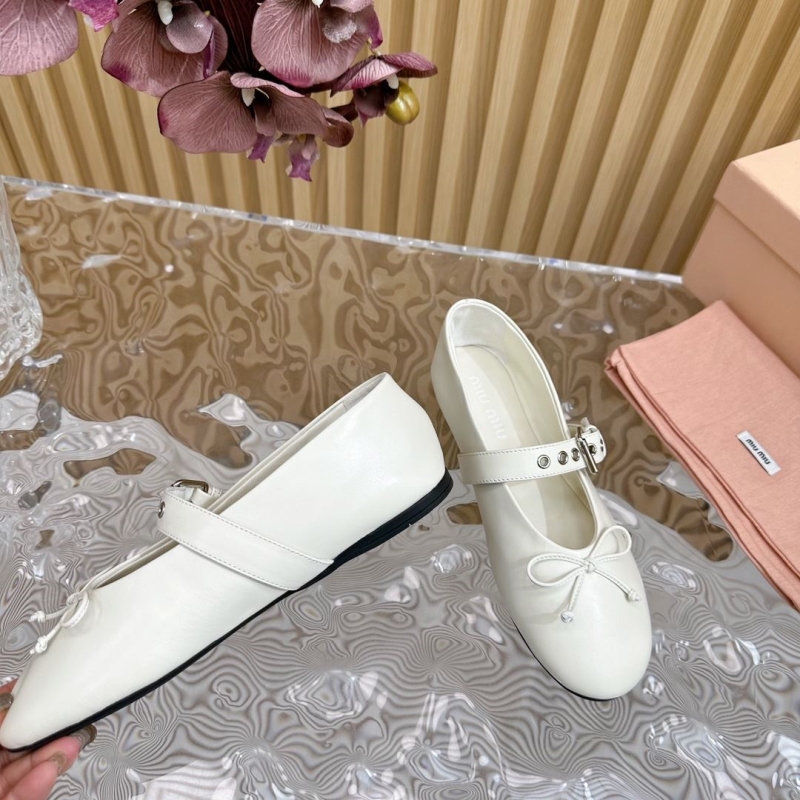 Miu Miu flat shoes